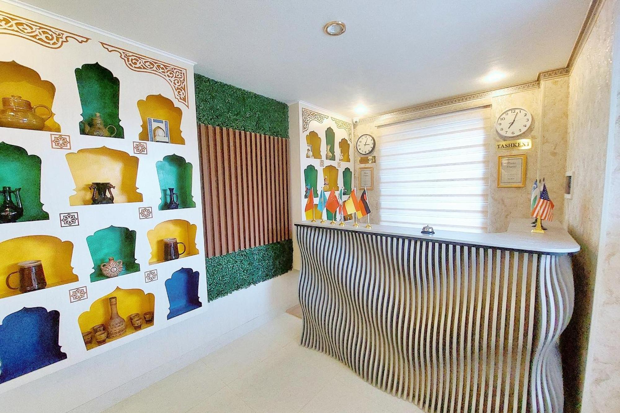 Nanosh East Hotel ブハラ エクステリア 写真