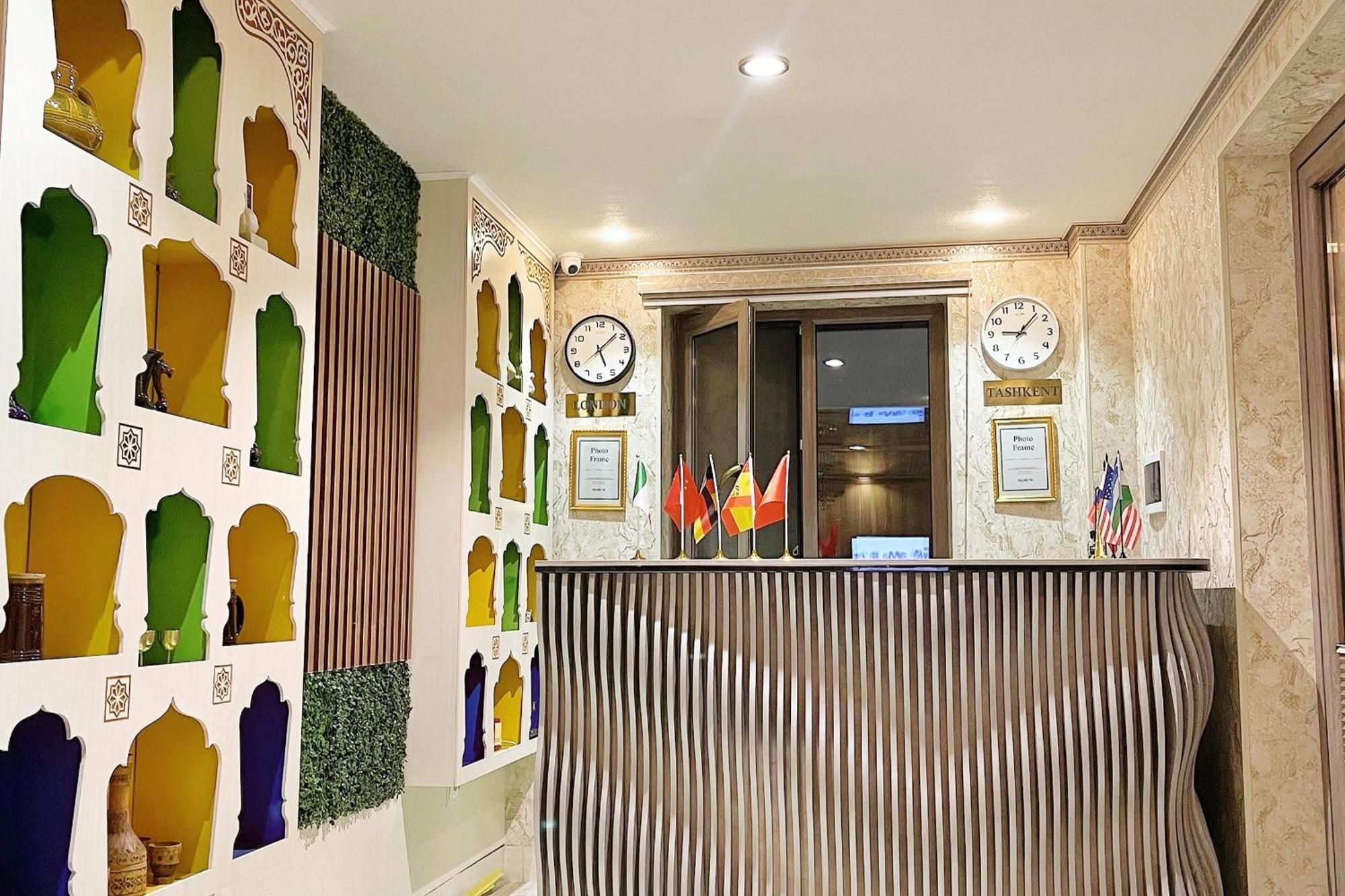 Nanosh East Hotel ブハラ エクステリア 写真