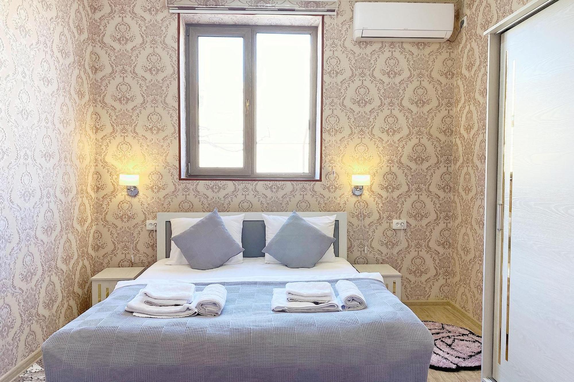 Nanosh East Hotel ブハラ エクステリア 写真